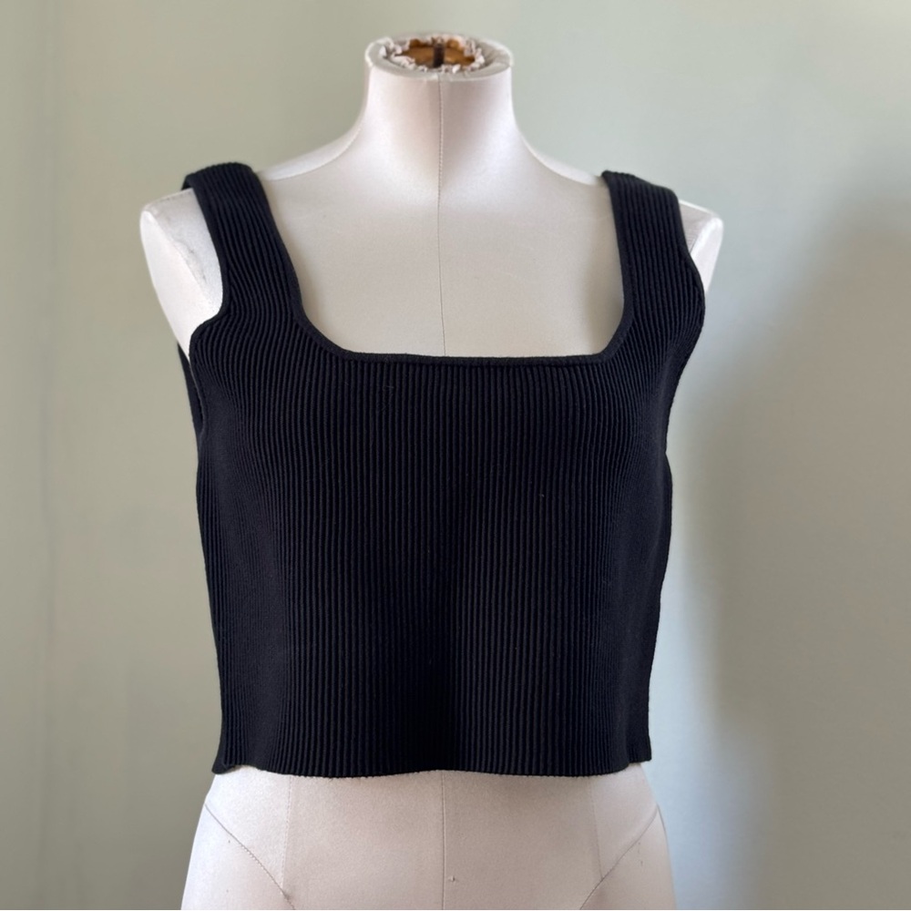 Abound Crop Top Size XL